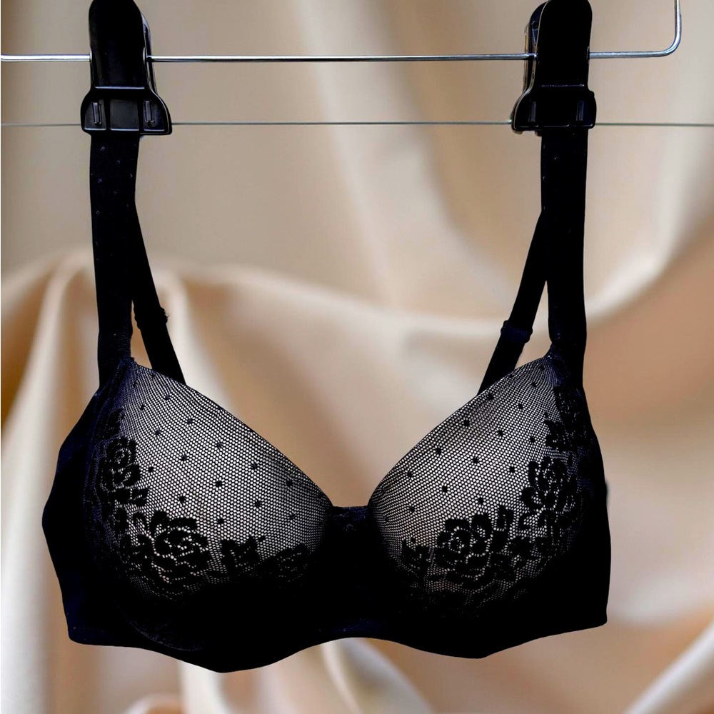 Soma Bra Stunning Support Full Coverage Women’s Black Padded Lacey 36D